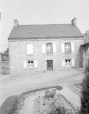 Presbytère, 2 rue du presbytère (Séglien)