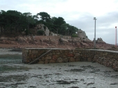 Cale de Min Ru ou du Grand Pont, Port-Clos (île-de-Bréhat)
