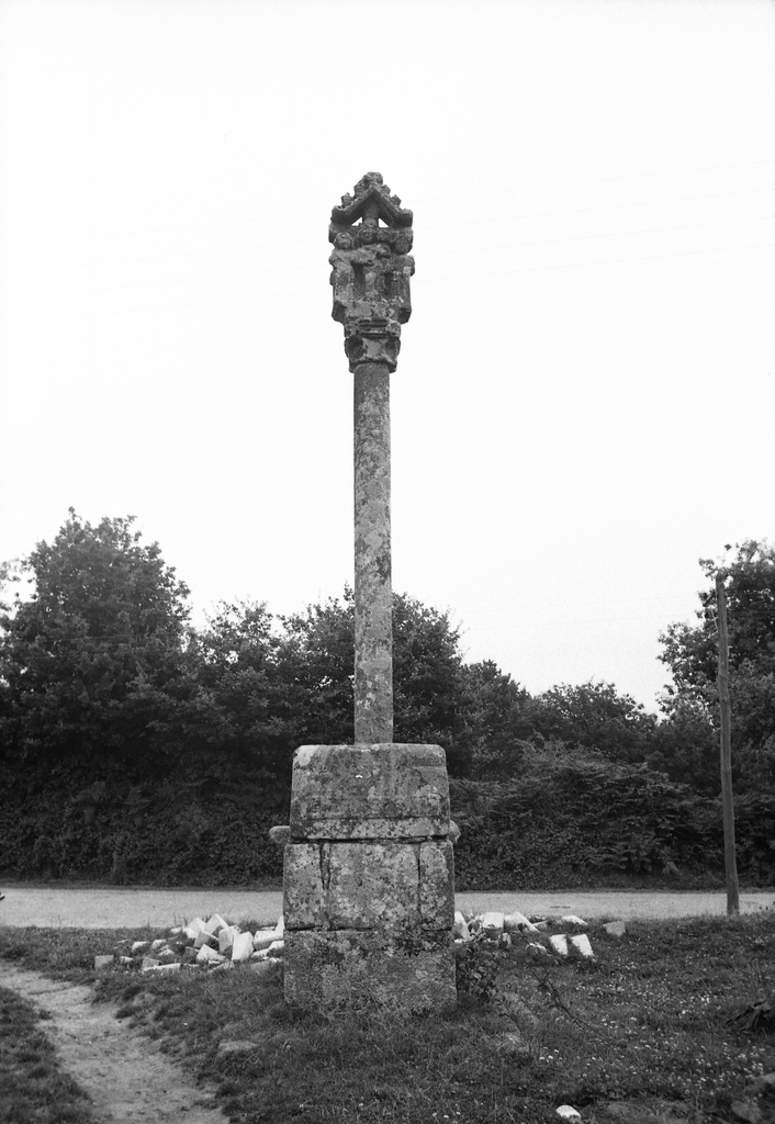 Les croix monumentales sur la commune de Le Sourn