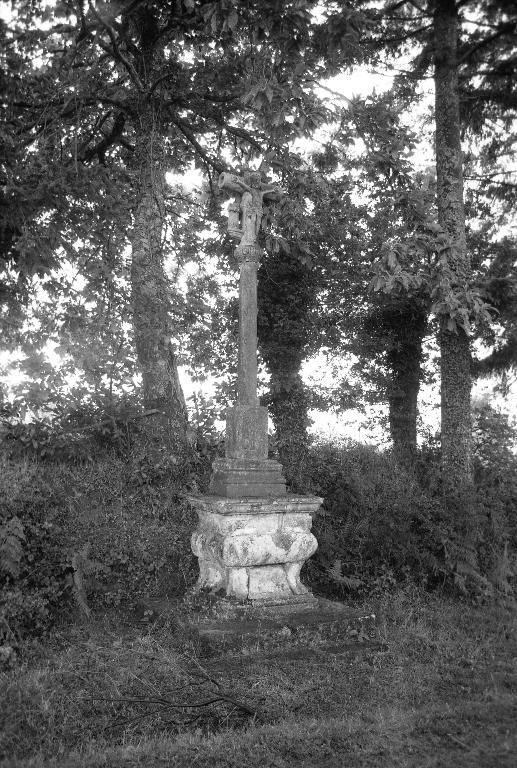 Croix de chemin, Tyriden (Guern)