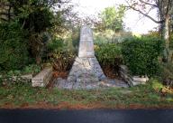 Monument aux Morts, Kergroas (Mahalon)