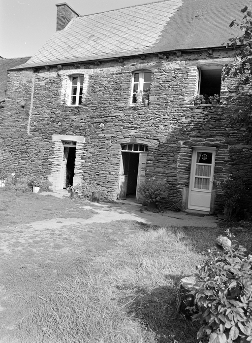 Maison, 17 et 19 rue du Clos Bily (Augan)