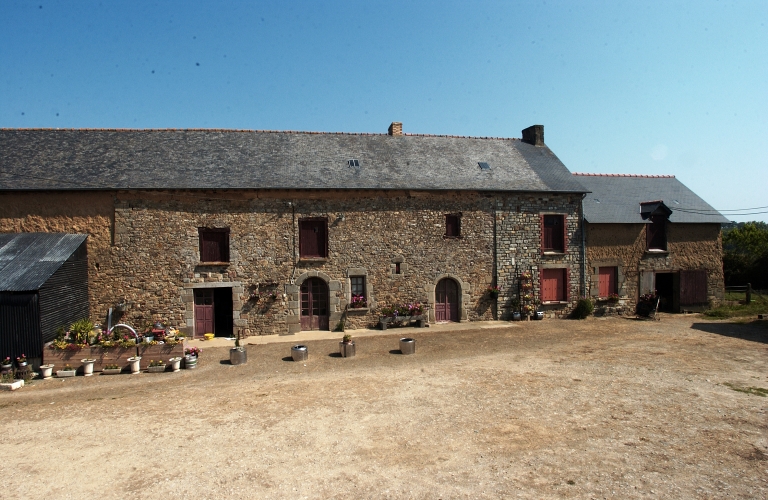 Manoir, la Foultière (Montreuil-le-Gast)