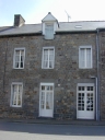 Maison, 10 place de l'Eglise (Feins)