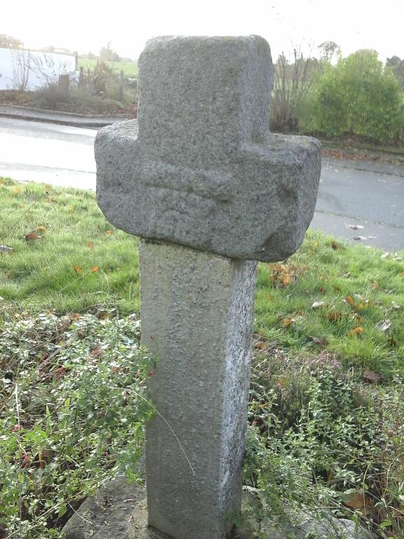 Croix, rue de la Meslais, (L'Hermitage)