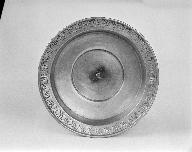 Plat de quête 1, dit Tasse de Notre-Dame des Fleurs, chapelle Saint-Mélec (Lanouée fusionnée en Forges de Lanouée en 2019)