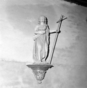 Statue (d'applique, petite nature) : saint Jean-Baptiste, chapelle Saint-Exupère, Loguisper (Dinéault)