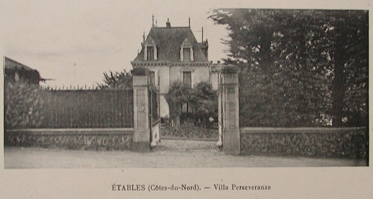 Les villas Legris sur la commune d'Etables-sur-Mer (fusionnée en Binic-Etables-sur-Mer en 2016)