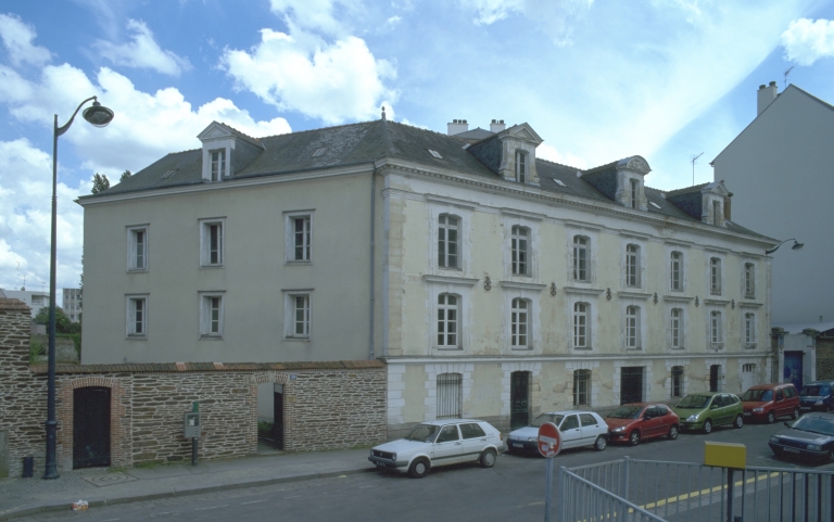 Tannerie Théophile Fouéré, actuellement entrepôt commercial et bureau, 19 rue Jean-Marie Duhamel (Rennes)
