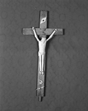 Croix d'autel (1), église paroissiale Saint-Melaine (Cornillé)