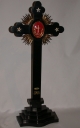 Croix reliquaire et sa boîte