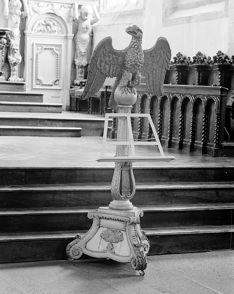 Lutrin (aigle-lutrin), église paroissiale Notre-Dame-de-Croas-Batz (Roscoff)