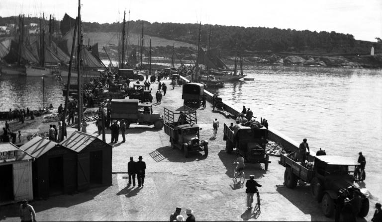 Môle Pénéroff (Concarneau)