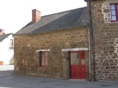 Maison, 37 rue du Chemin Horain (Hédé fusionnée avec Bazouges-sous-Hédé pour former la commune de Hédé-Bazouges en 2009)