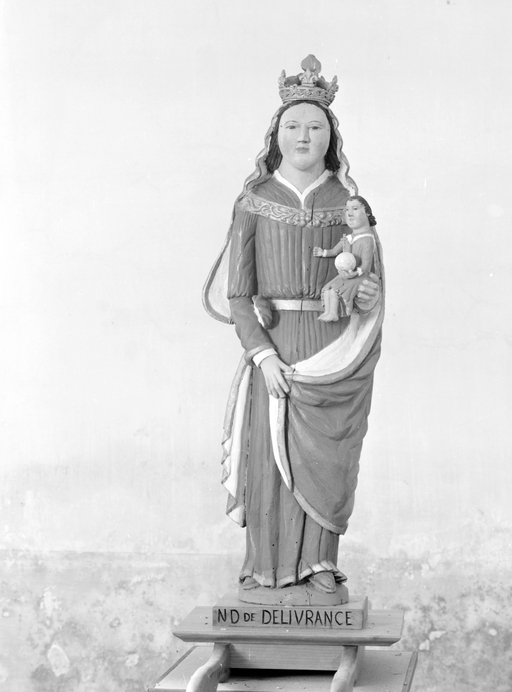 Statue (d'applique, petite nature) : Vierge à l'Enfant, dite Notre-Dame de Délivrance (2), chapelle Notre-Dame-de-Délivrance (Neulliac)
