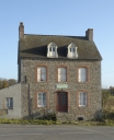 Les maisons et les fermes sur la commune du Tronchet