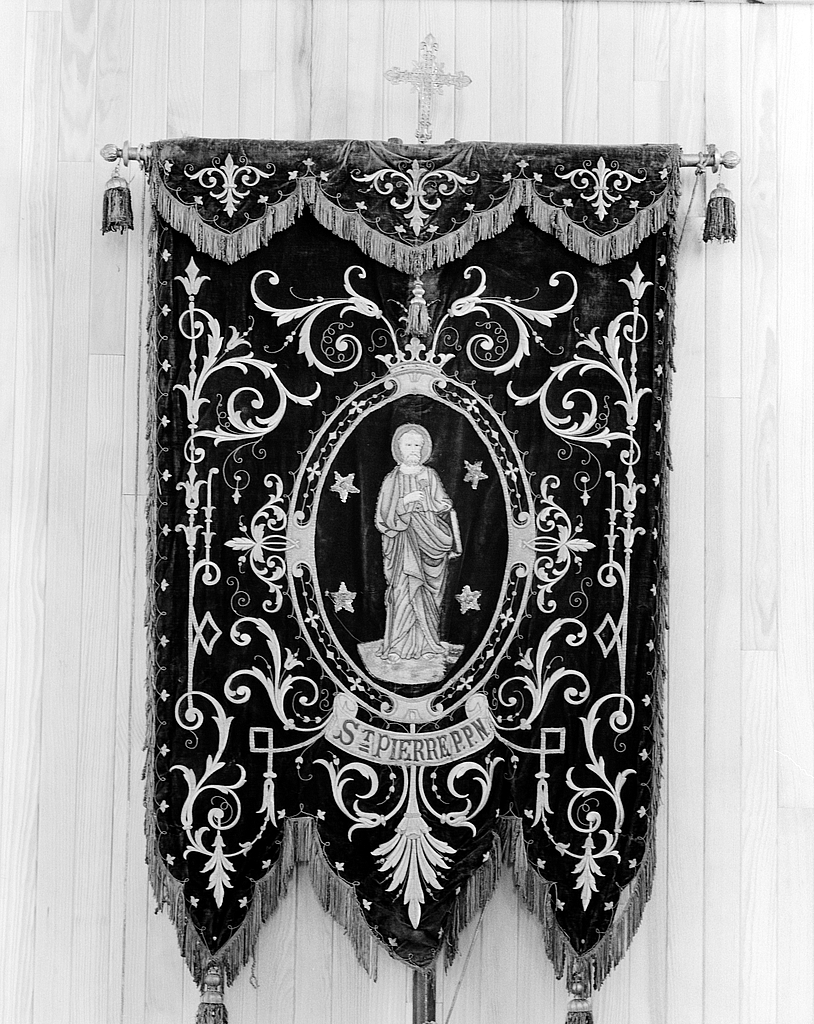 Bannière (2), église paroissiale Saint-Pierre (Plouénan)