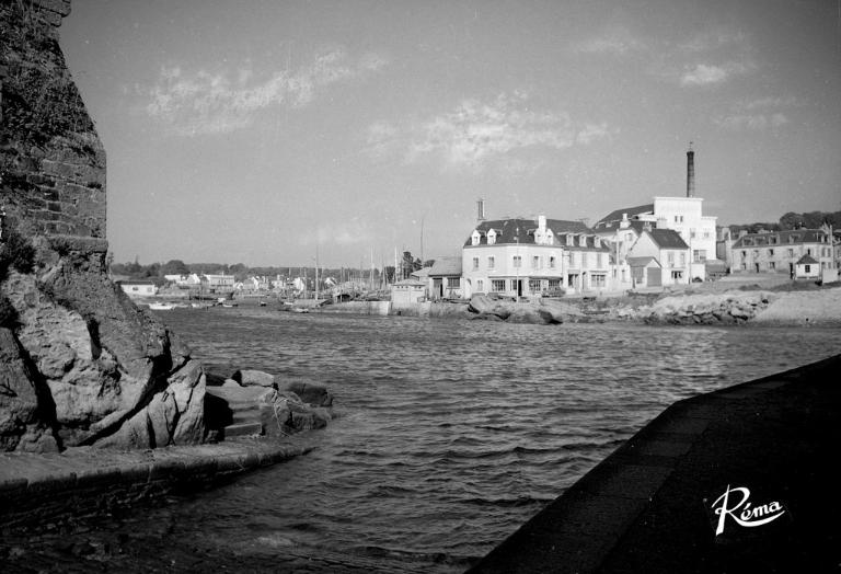 Le Passage de Lanriec et son bac (Concarneau)
