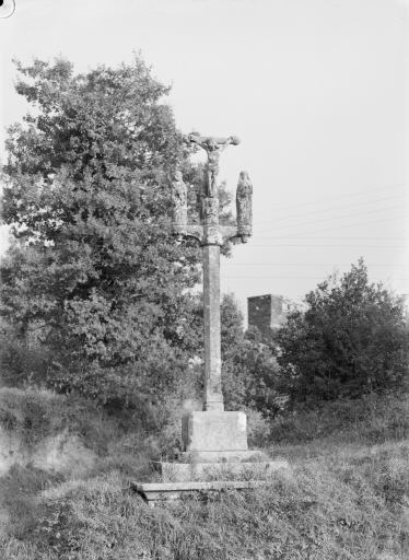 Calvaire, Kerbizien (Poullaouen)