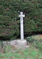 Croix de chemin dite "de Kerlazen" (Primelin)
