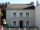 Maison, 10 rue de la Poste (Bains-sur-Oust)