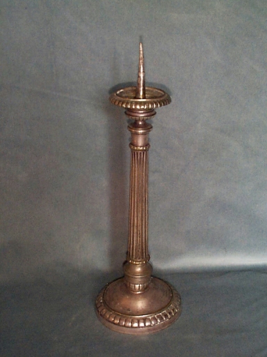 Ensemble 2 de 2 chandeliers d'autel