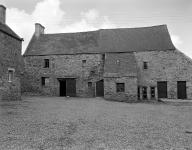 Manoir, Brondusval (Saint-Pol-de-Léon)