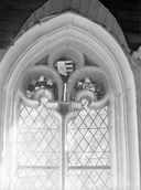 Verrière (verrière héraldique), chapelle Saint-Guen et son ossuaire (Saint-Tugdual)