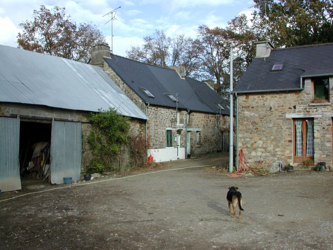 Écart, la Ville Macé (Bruc-sur-Aff)