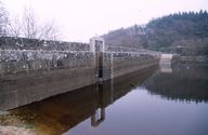 Ouvrages liés à l'alimentation en eau du canal de Nantes à Brest : réservoirs et rigoles d'alimentation