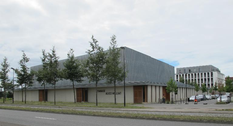 Gymnase Alice Milliat, avenue Roger Dodin (Saint-Jacques-de-la-Lande)