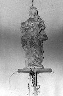Groupe sculpté (petite nature, en pendant) : sainte famille, église paroissiale Saint-Pierre (Laillé)