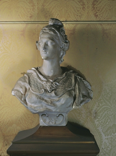 Statue (buste sur piédouche) : La République