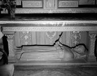 Statue (gisant) : saint Vincent Ferrier, église Saint-Mélar (Meilars)