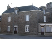 Maison (Bonnemain)