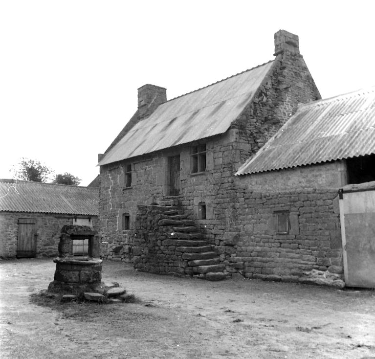 Ferme, Carmes (Saint-Tugdual)