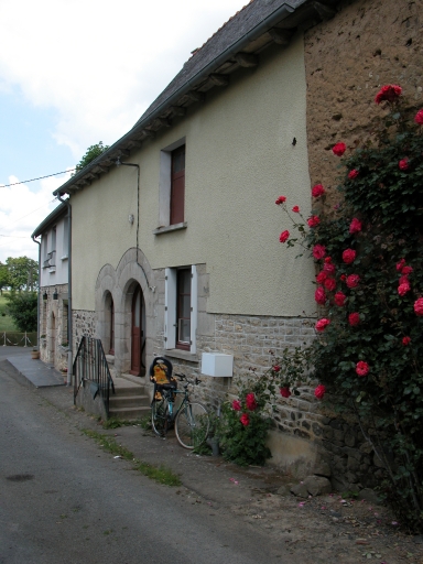 Ferme, actuellement maison, Loches (Saint-Thual)