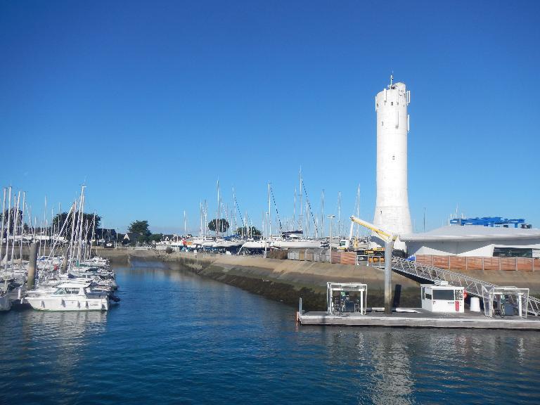 La signalisation, la surveillance des côtes et du domaine maritime (Parc naturel régional du Golfe du Morbihan)