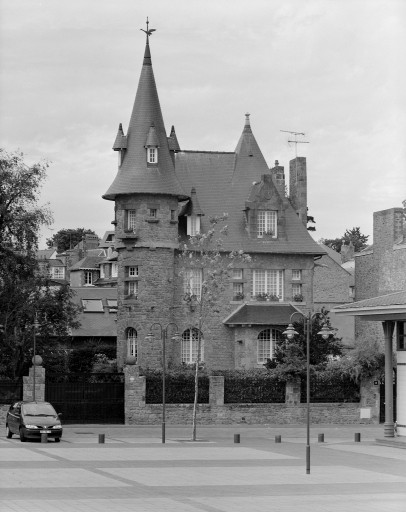 Maison dite Alizia, 8 rue de Verdun ; 7 rue du Clos de la Fontaine (Dinard)