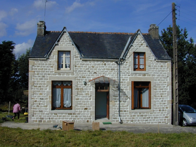 Maison, Praqueno (Pluméliau fusionnée en Pluméliau-Bieuzy en 2019)