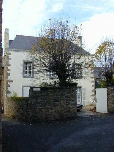Maison, 6 rue Adrien Salle (Saint-Coulomb)