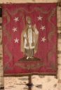 Bannière de procession : Christ en croix ; Saint Melaine