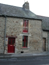 Maison à boutique, 4 rue du Pont des Arches (Moutiers)