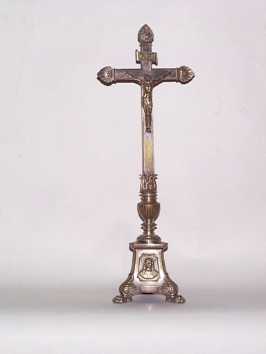 Croix d'autel 2