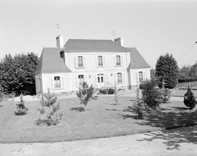 Maison, les Courtils (Balazé)