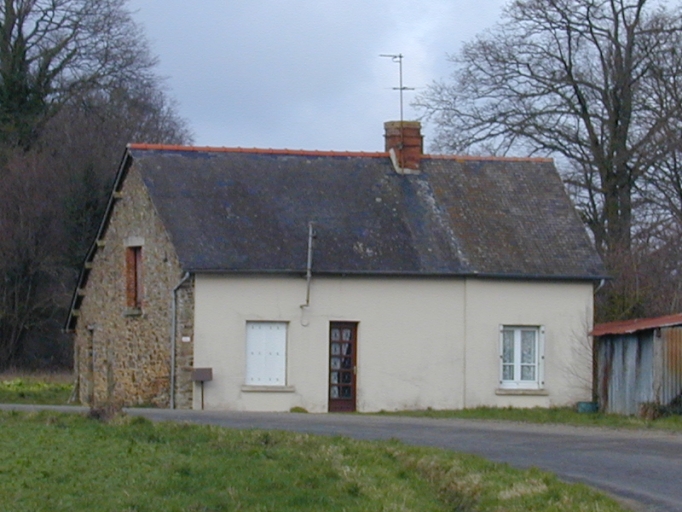 Maison, près de la Belle Etoile (Sens-de-Bretagne)
