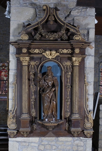 Ensemble statue et niche architecturée