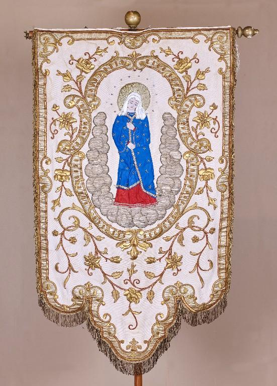 Bannière de Notre-Dame de la Peinière, sanctuaire de Notre-Dame de la Peinière (Saint-Didier)