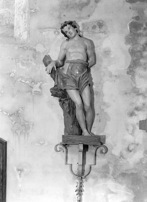 Statue (petite nature) : saint Sébastien, église Saint-Pierre-Saint-Paul, Chapelle Notre-Dame-des-Victoires et ossuaire (Gourin)