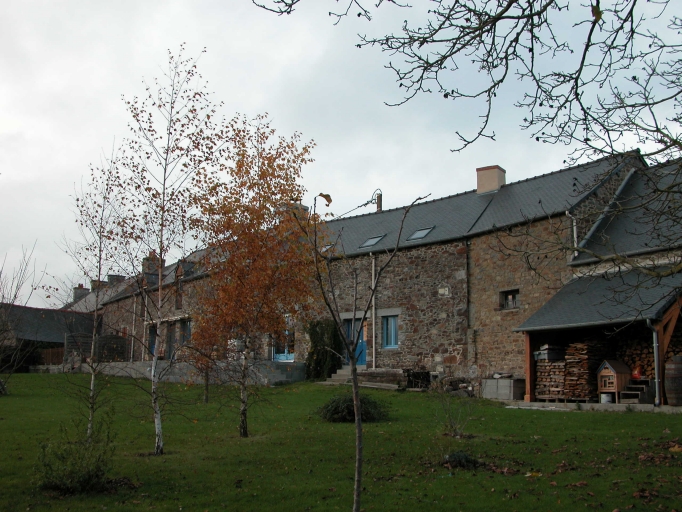 Ensemble de six maisons, la Haute Garde (Saint-Guinoux)